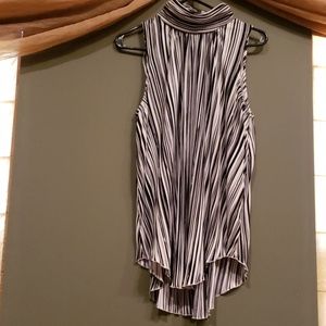 Joseph A. Sleeveless Blouse.  SzXL NWT